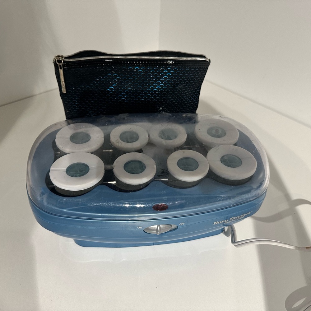 BABYLISSPRO® NANO TITANIUM™ PROFESSIONAL 12 JUMBO ROLLER HOT ROLLERS